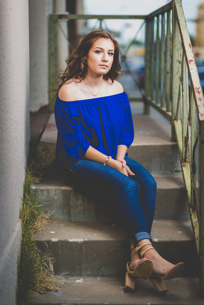 Hope-Senior-Pics-016.jpg